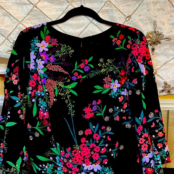 Trina Turk dress size small Brand new - Picture 2 of 5